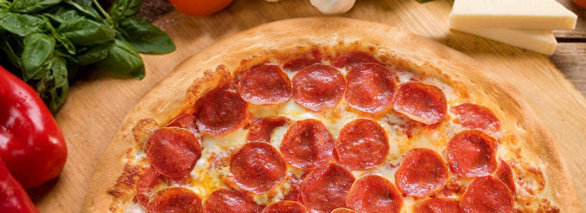 hero pepperoni pizza in des moines and kansas city missouri
